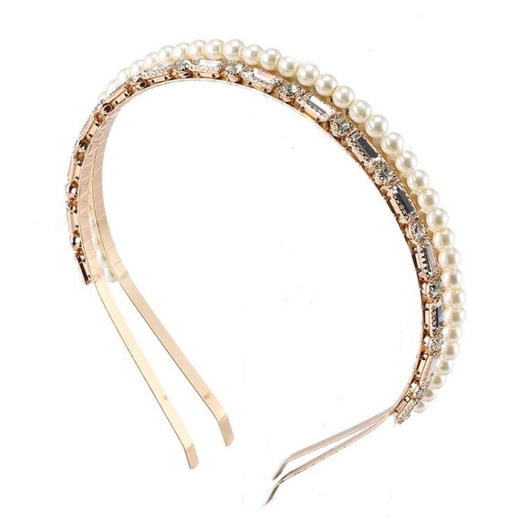 Anna Pearl and Metal Two-Pack Headband by Ever New - Picture 2 of 3